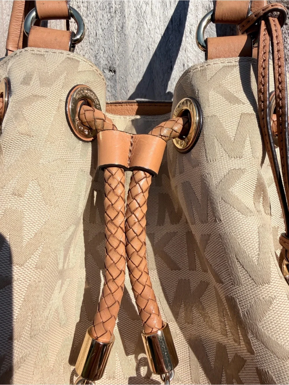 Michael Kors jet set gathered Beige Tan MK Logo Drawstring tote Shoulder Bag